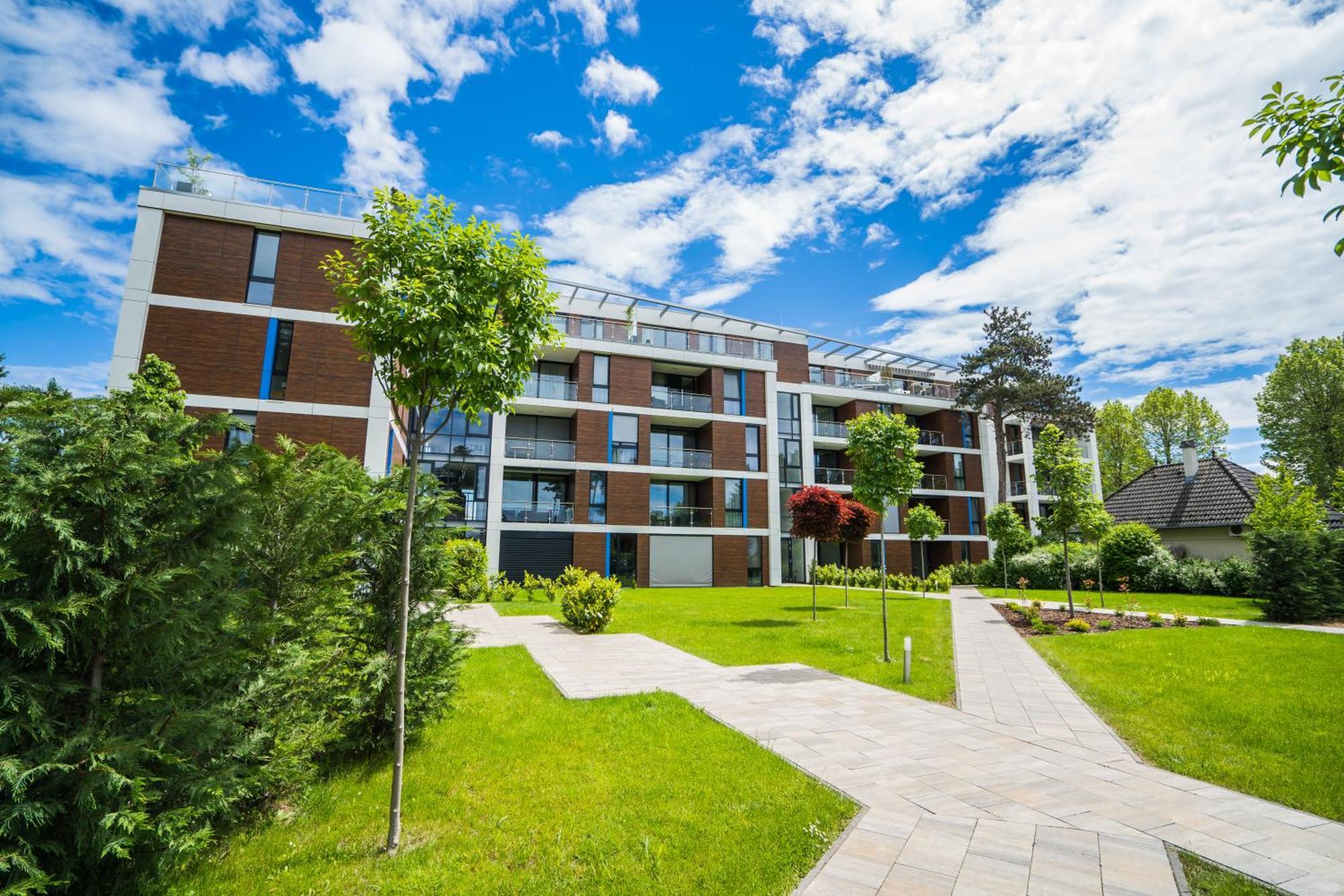 Mf Port Azur Wellness Apartments Siofok Luaran gambar