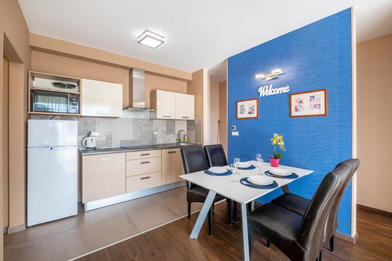 Mf Port Azur Wellness Apartments Siofok Luaran gambar
