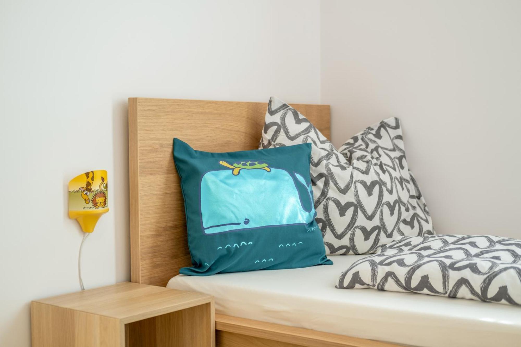 Mf Port Azur Wellness Apartments Siofok Luaran gambar