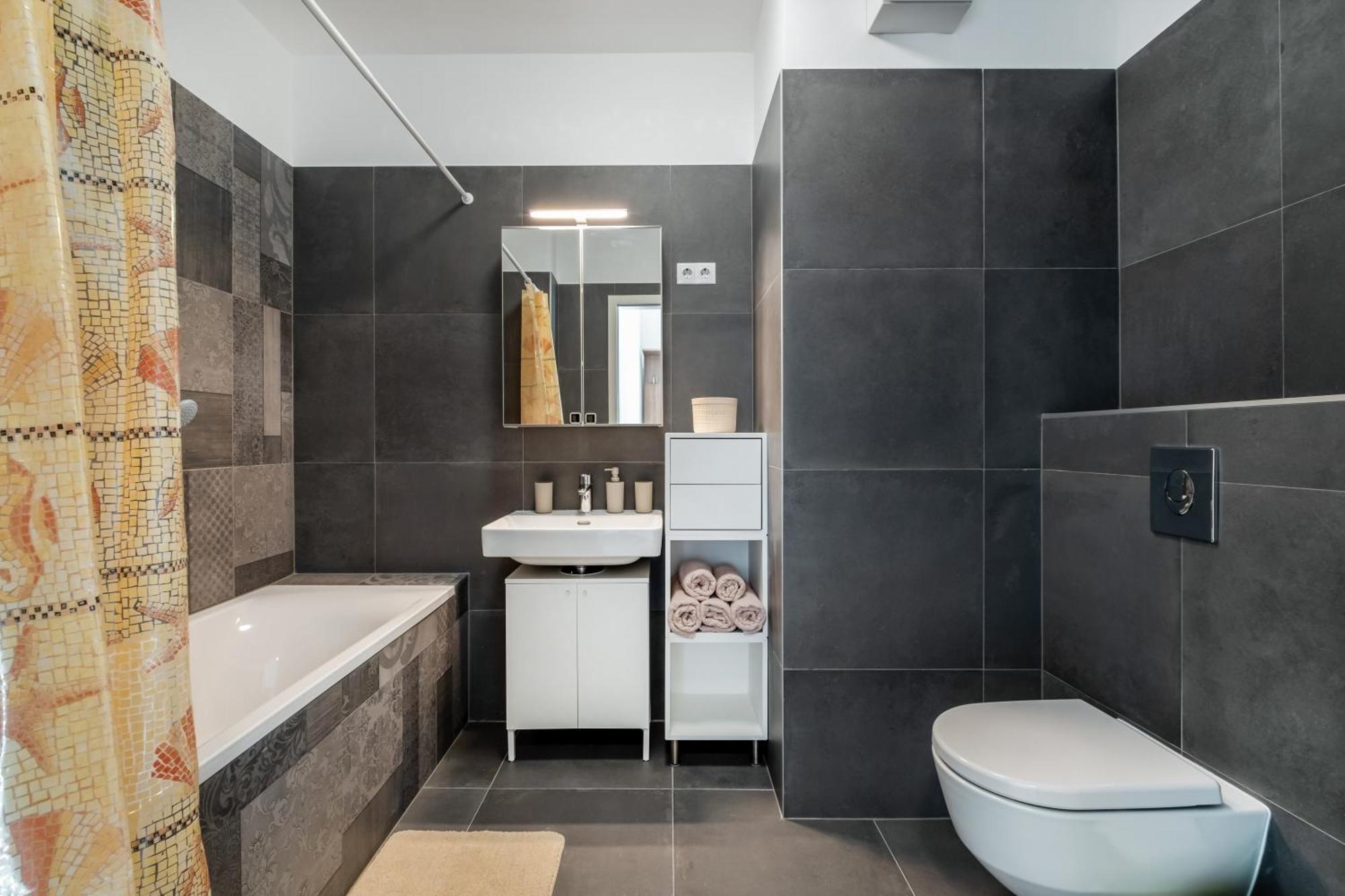 Mf Port Azur Wellness Apartments Siofok Luaran gambar